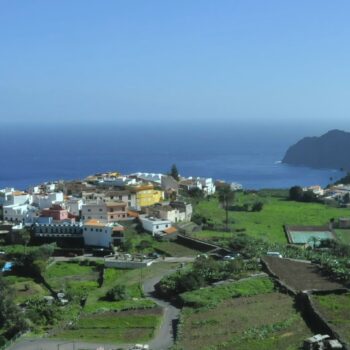 Agulo, La Gomera: Un Pueblo de Encanto y Naturaleza