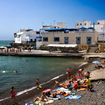 Guía Completa sobre El Cotillo, Fuerteventura: Historia, Turismo y Playas