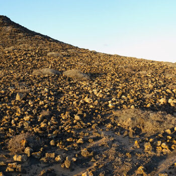 Los Ancones, Lanzarote: Un Destino Costero Tranquilo y Encantador