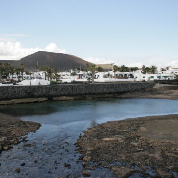 Los Cocoteros, Lanzarote: Un Refugio de Tranquilidad y Belleza Natural