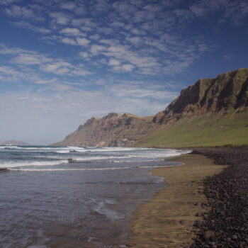 Playa del Risco: Un Secreto Escondido en Lanzarote