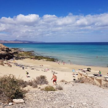 Playa Esmeralda, Fuerteventura: Un Rincón Paradisíaco en las Islas Canarias