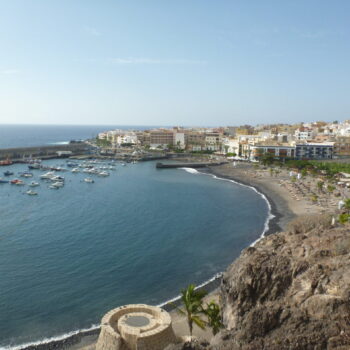 Playa San Juan en Tenerife: Guía Completa para Visitantes